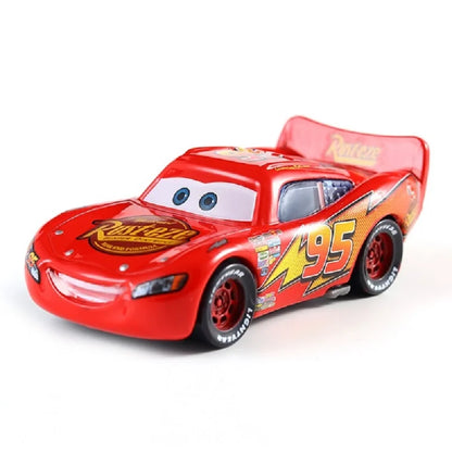 Disney Pixar Cars And Trucks Toy Set The King Cruz