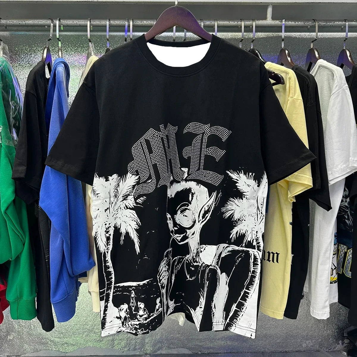 New Summer Letter Rhinestone Short Sleeve Black Men's T-Shirt