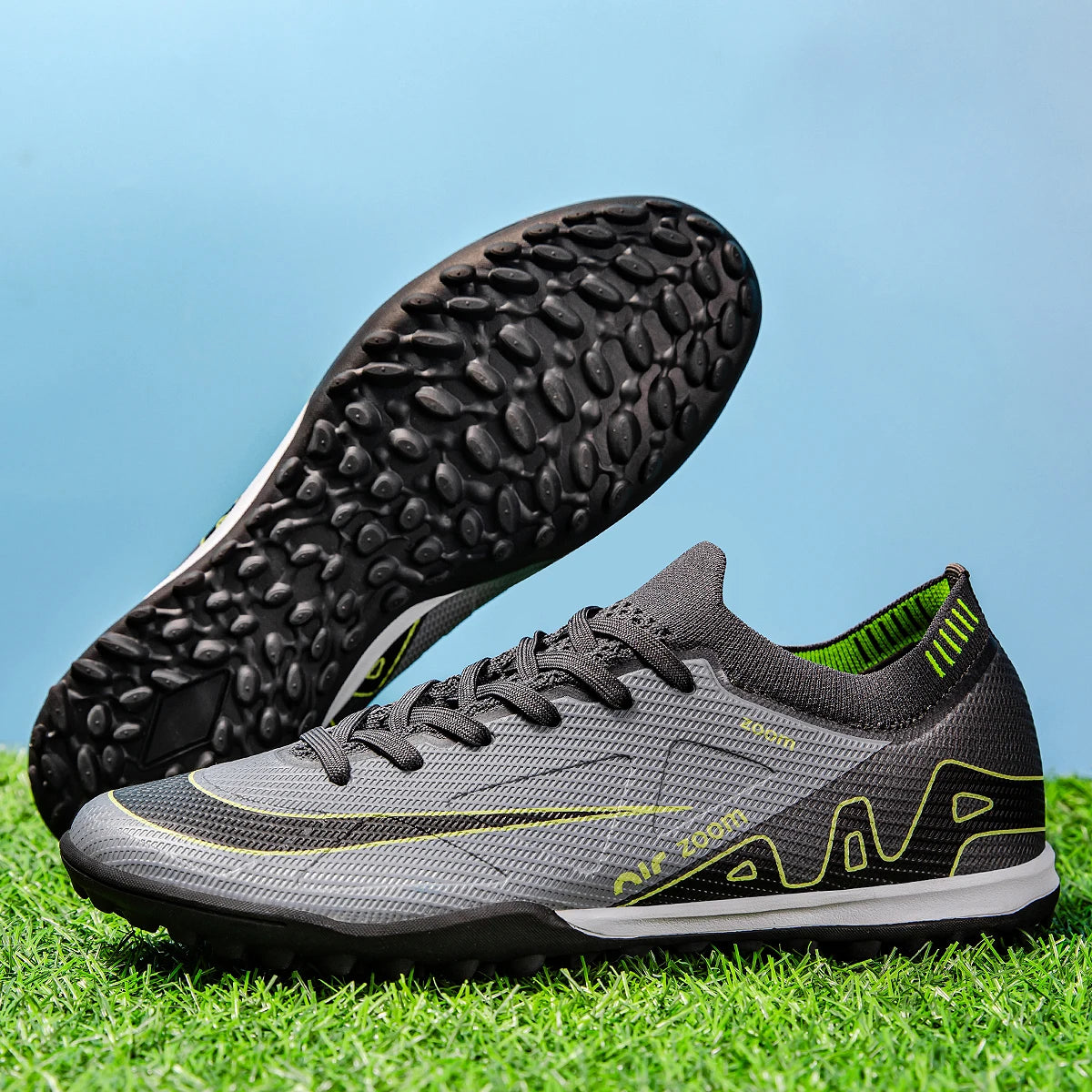 Quality Soccer Shoes Football Shoes for Men Soccer Cleats for children