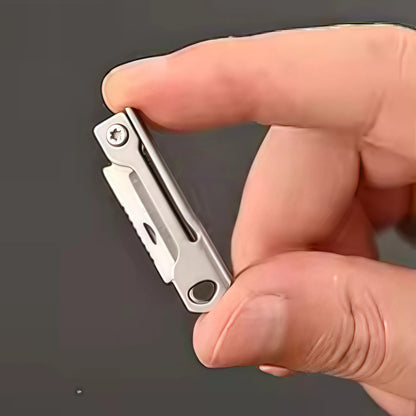 1Pc Stainless Steel Mini Folding Knife -